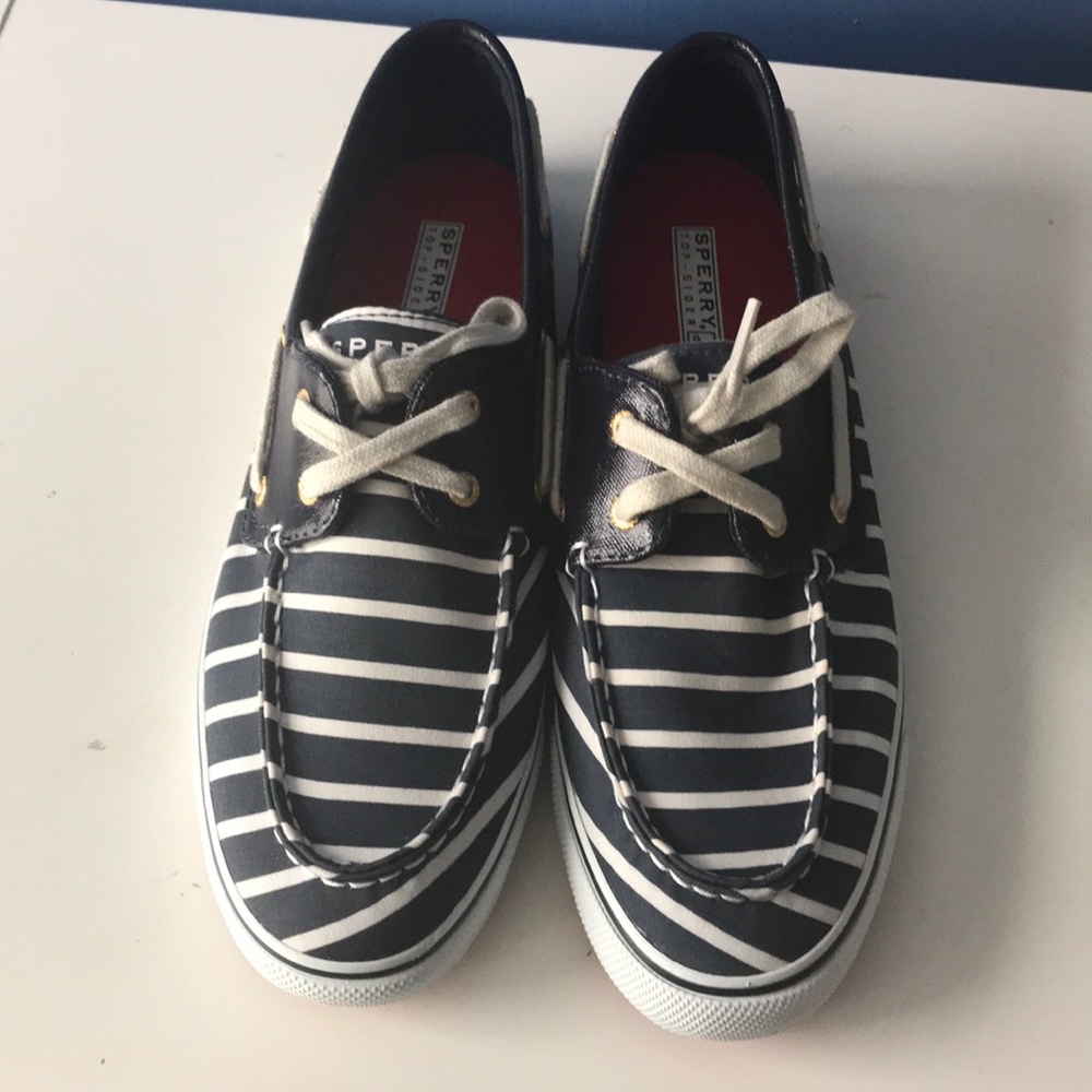 Brand New - Sperry Biscayne Navy w/ White Stripes